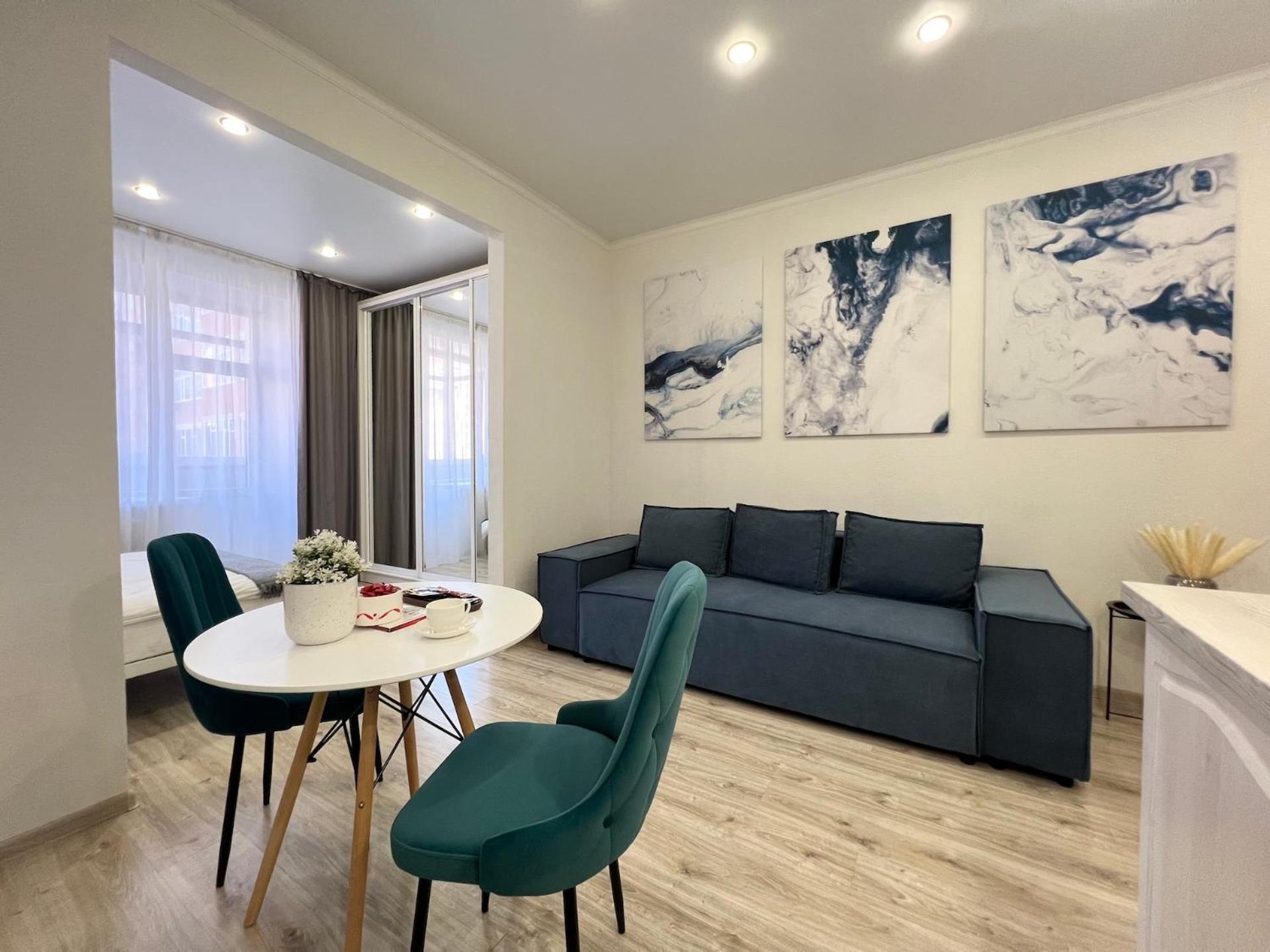 Uutnaya Quartira V Novom Dome Apartment Pavlodar Luaran gambar